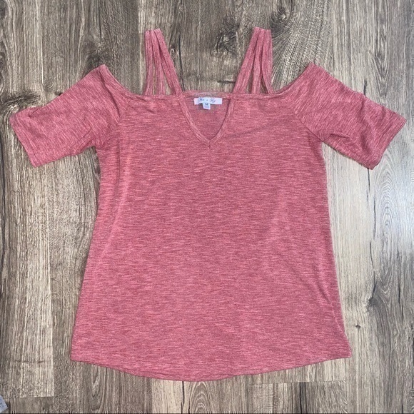 She + Sky Tops - She + Sky Boutique open shoulder top size medium